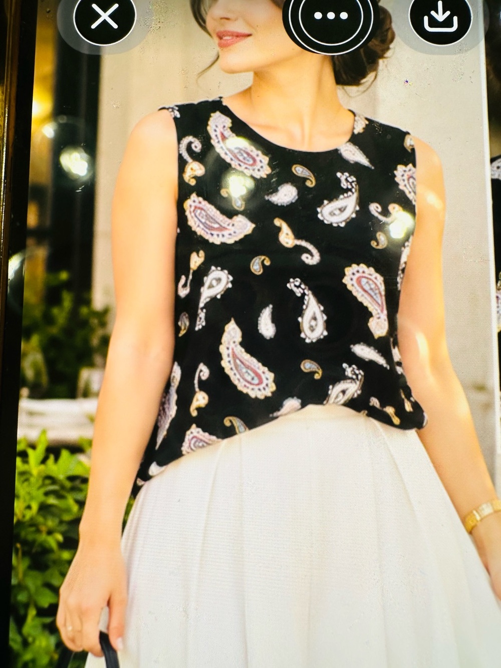 LOFT Black Paisley Sleeveless Camisolesize M